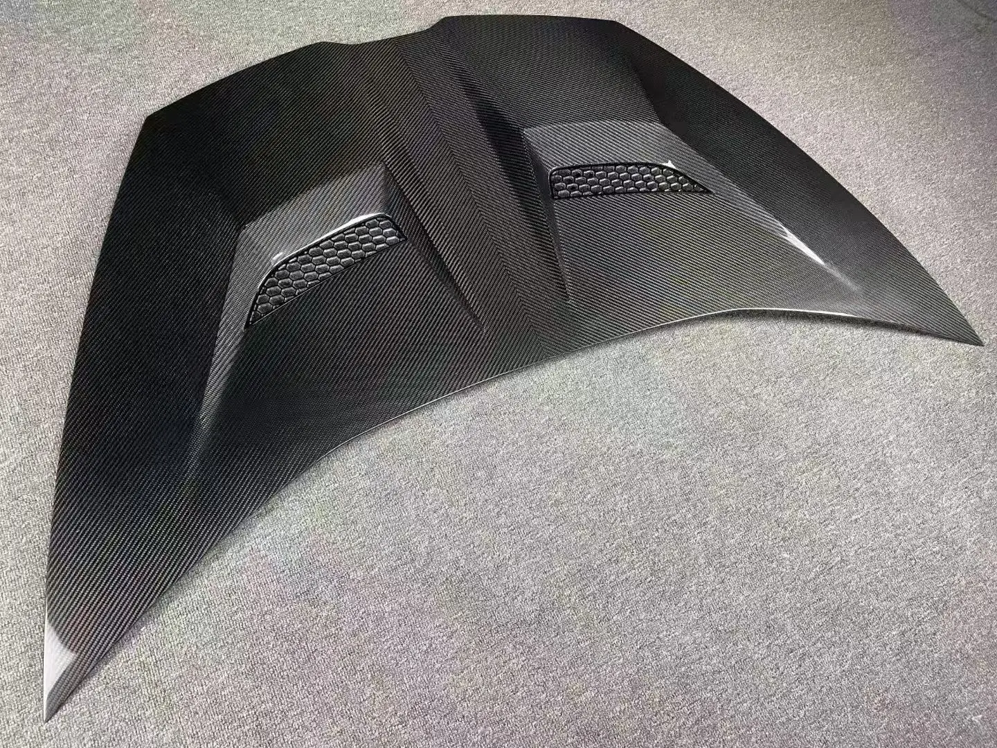 

Высококачественный вытяжной капот двигателя из сухого углеродного волокна в стиле V для Lamborghini Huracan LP610 LP580 EVO, обновленная крышка двигателя из сухого углеродного волокна