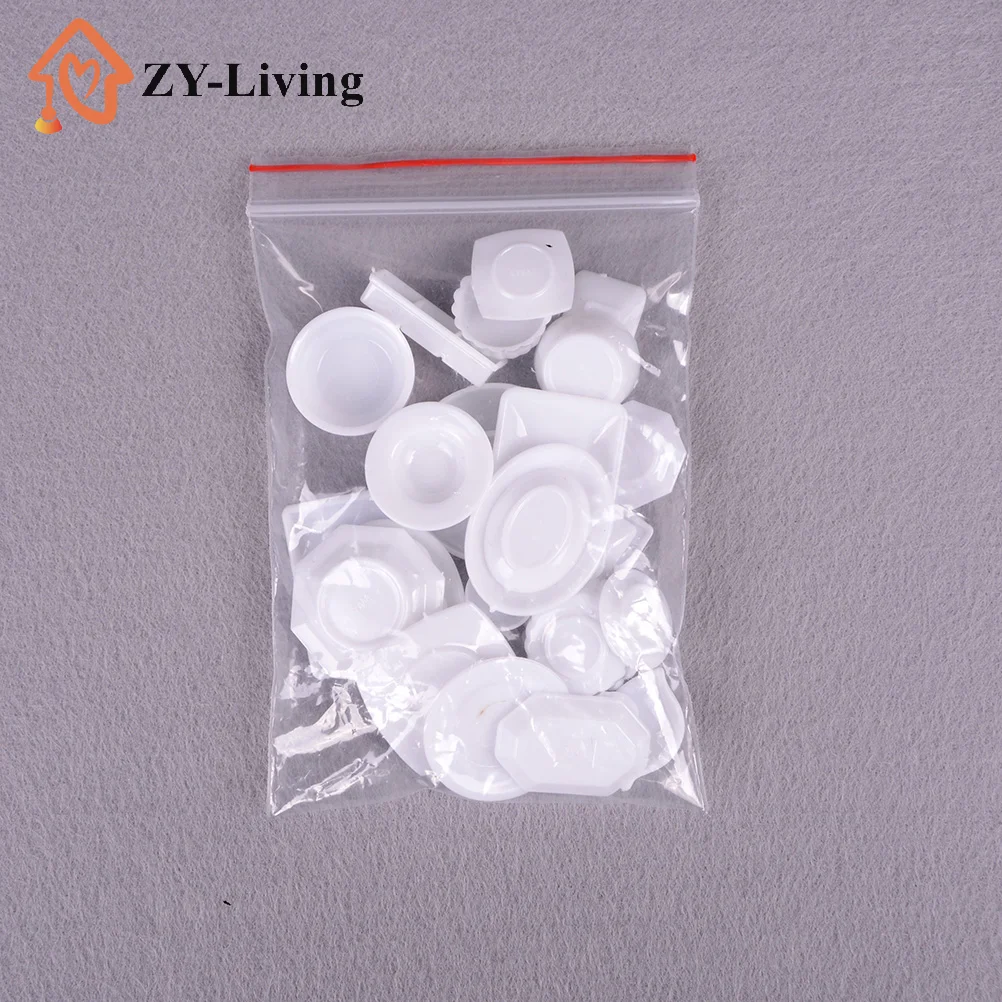 33pcs Mini Dollhouse Miniature Kitchen utensils dish plate tableware Toys