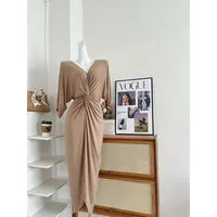 Early Autumn Hot Sale Of The Season Lazy Summer Cool Sensation French Elegant Knitted Dress Comfortable Loose Fit Women's Fashio