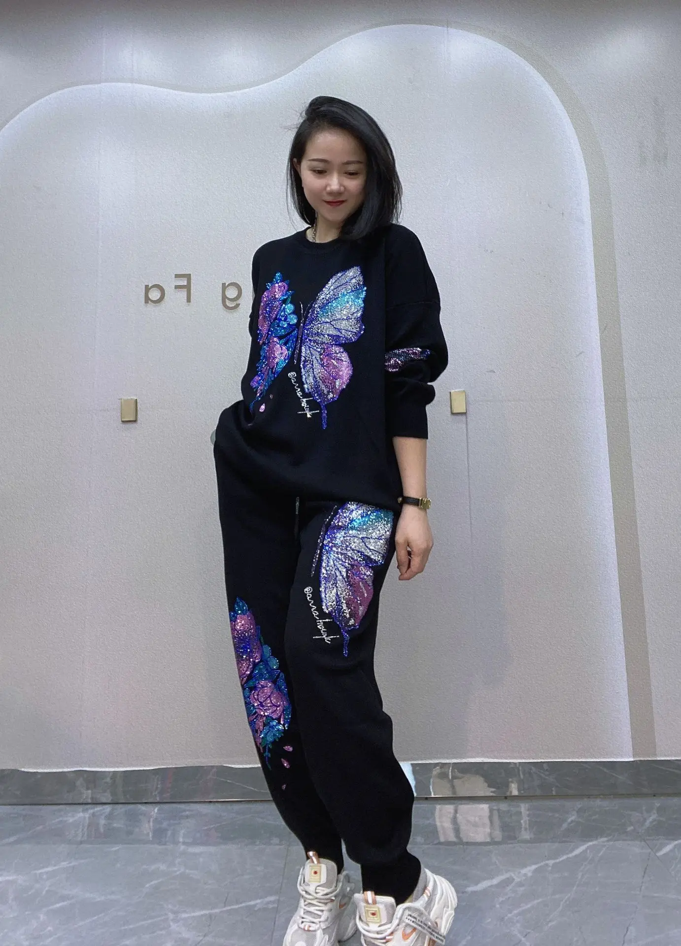 Langarm-Strickpullover Zweiteilige Sets Damen Heavy Industry Flash Diamond Fashion Kapuzenpullover Hose Freizeitanzug