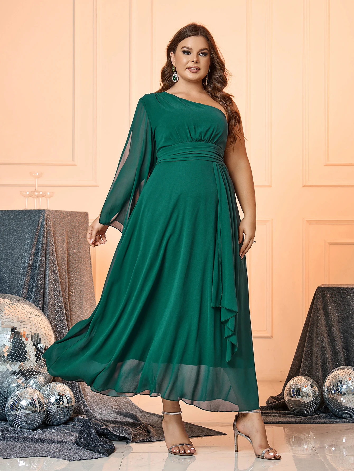 Suknie wieczorowe Plus Size Długie eleganckie suknie wieczorowe A Line V Neck Ruffles Szyfonowa suknia ślubna Robe De Soiree