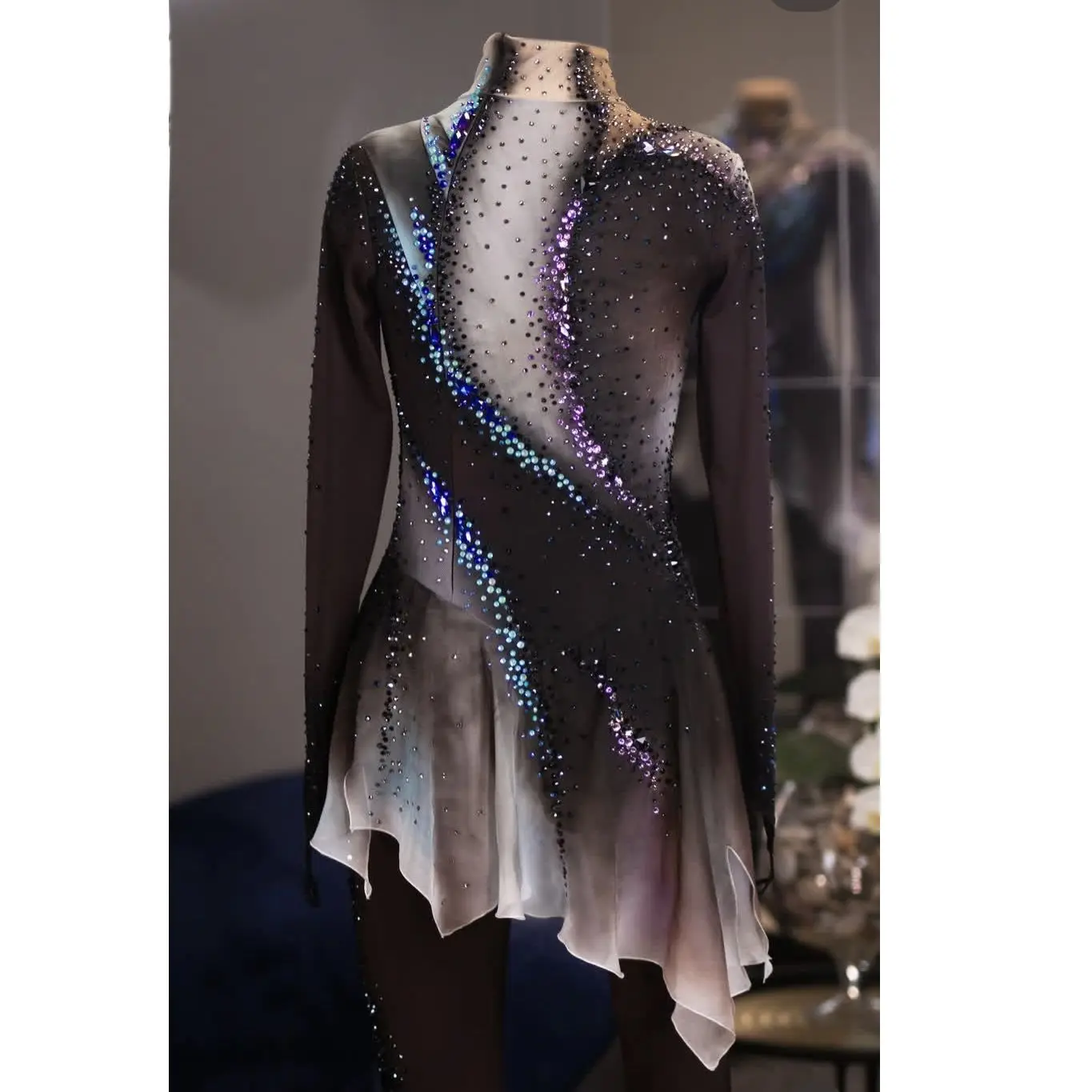 Figure Skating Ballet Leotard Tutu Sleeveless Shiny Rhinestone Lyrical Dance Dress Gymnastics Stage Performance Costume