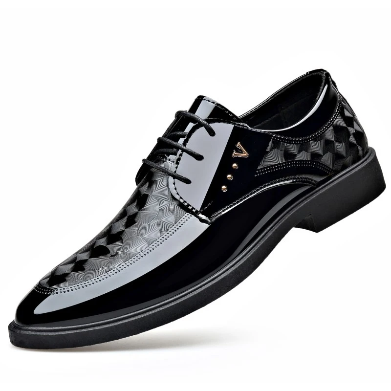 

New men's leather shoes in large size with snake-patterned lace-up flat sole, stylish and casual formal wear men's loafers