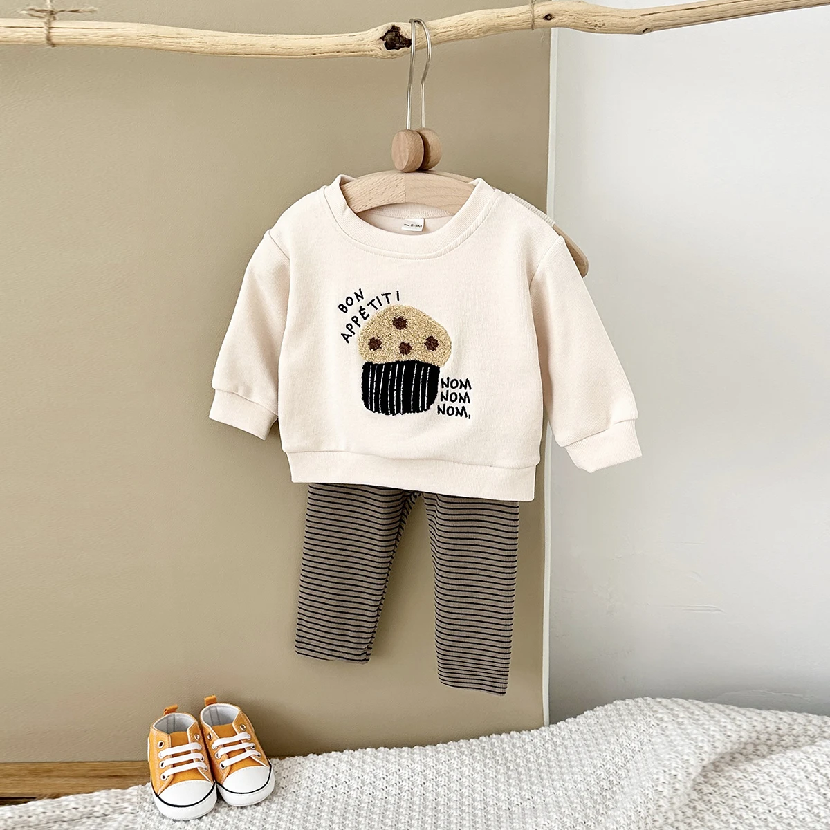 2024 Herfst Pasgeboren Baby Sets Baby Meisjes Taart Borduren Trui Shirt Lange Mouw Top + Broek Leuke Peuter Outfit 2 stuks Lente