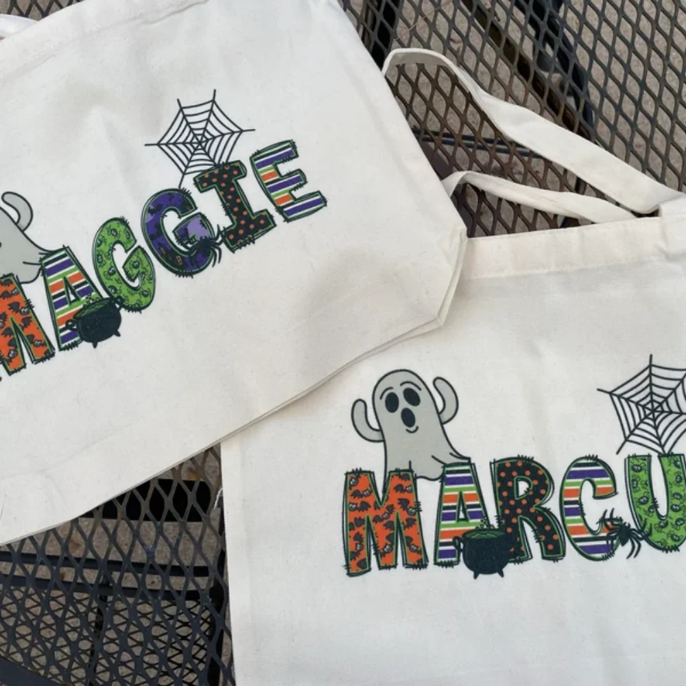 حقيبة الهالوين المخصصة للأطفال، حقيبة الهالوين ذات الاسم المخصص، حقيبة حمل شخصية للفتيات والأولاد خدعة أو علاج للأطفال