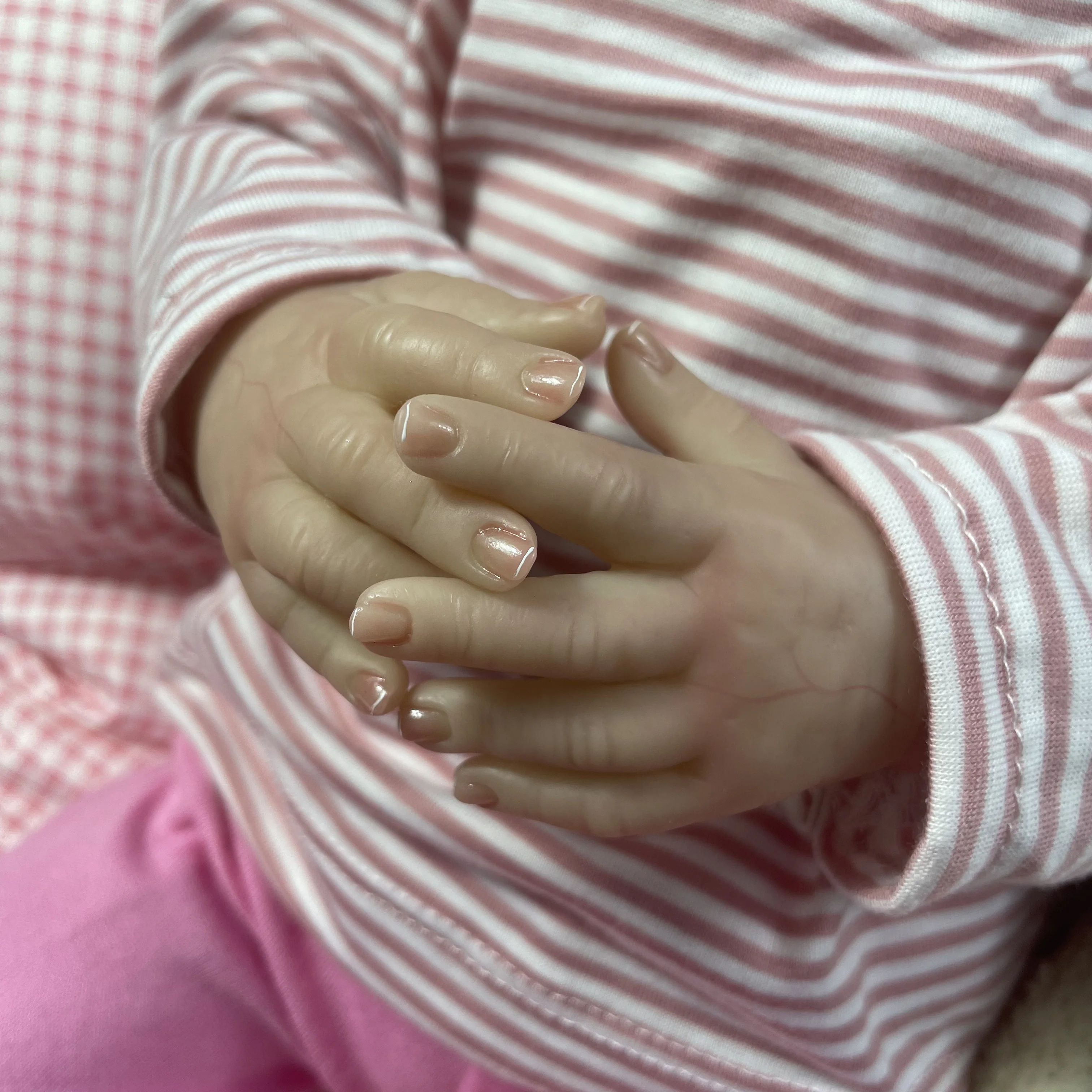 新生児用の手描きの生まれ変わった人形,リアルな新生児人形,手作りの塗装された髪,3D肌のトーン,目に見えないベビードール,20インチ,新品