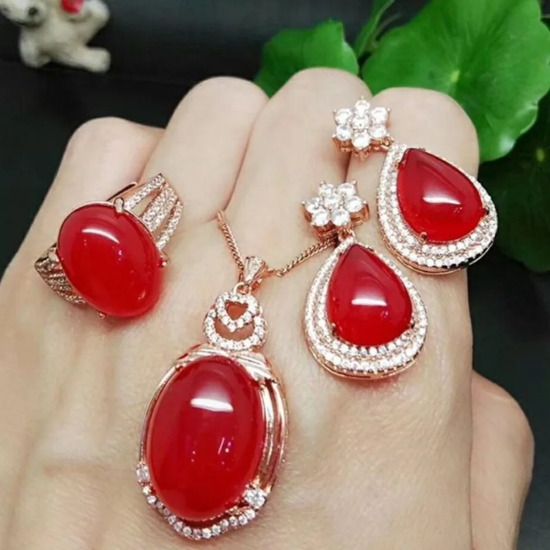 

Inlaid Agate Chalcedony Pendant Ring Earrings Three-piece Jewelry Set Gift