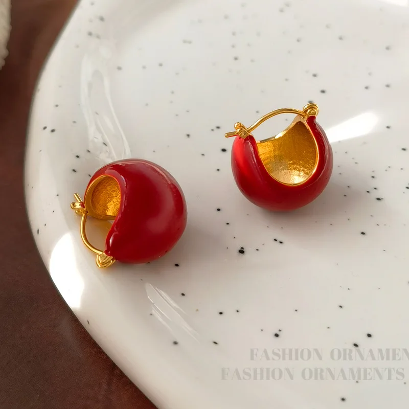 Fashion Jewelry Vintage Temperament Enamel Red Earrings For Women Party Gifts Simply Design Ear Accessories Hot Selling