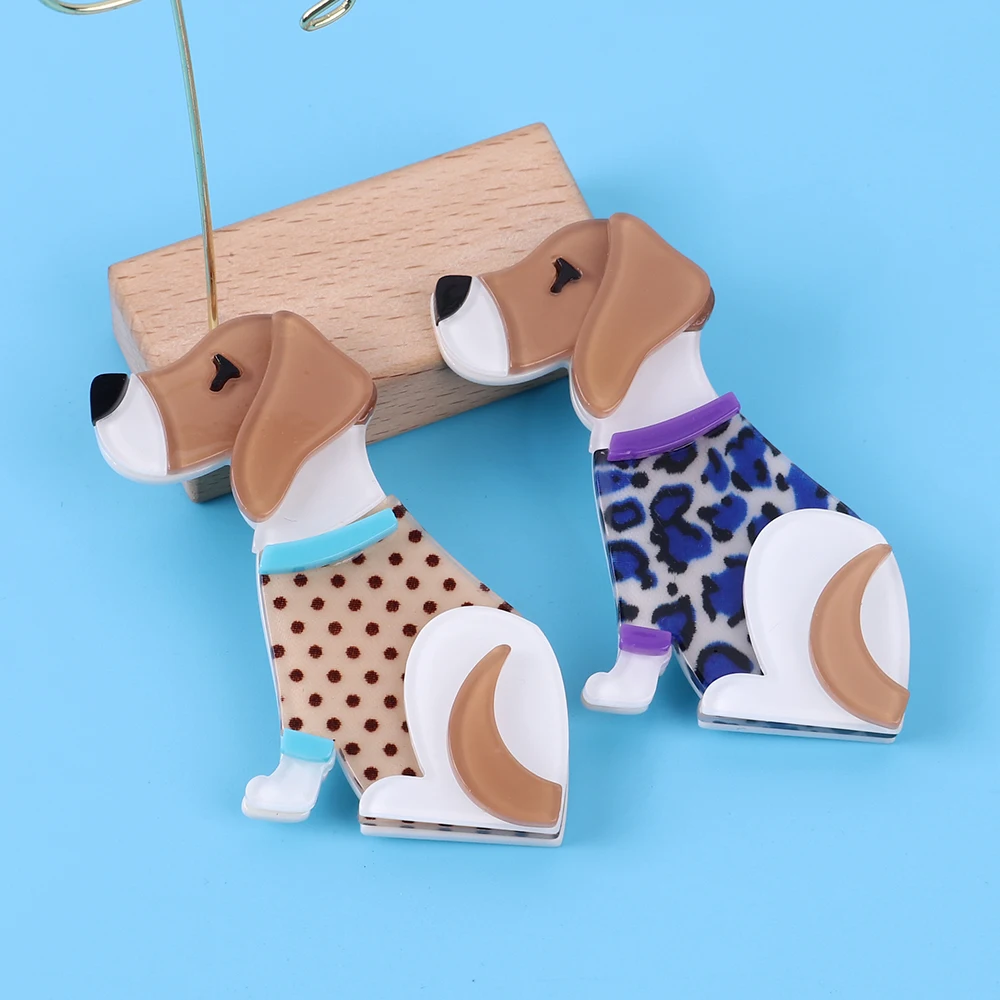 FishSheep Lovely Dog Acrylic Brooches for Women Resin Cute Animal Puppy Brooch Pins Fashion Clothing Accessories Gifts