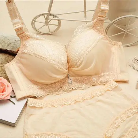 5CM Thickened Gathering Comfortable Underwear with No Steel Ring, Sexy Lace Bra Set