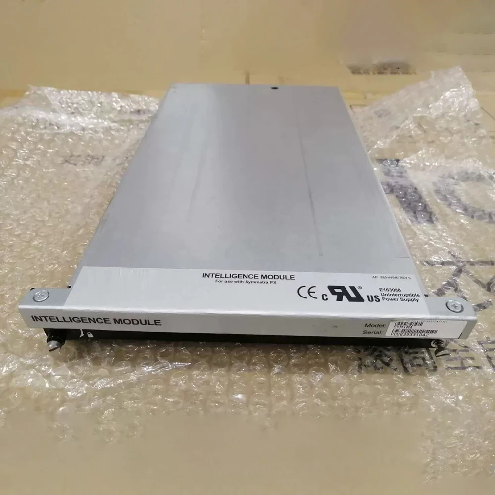 Pour module d'intelligence triphasé Schneider APC SYMIM4 Symmetra