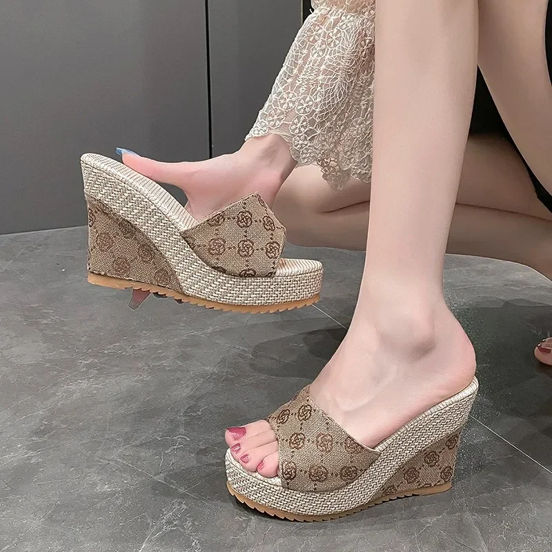 Zapatillas  cuña para mujer, sandalias  playa cómodas  diseñador, a la moda, para exteriores, novedad de verano, 2024