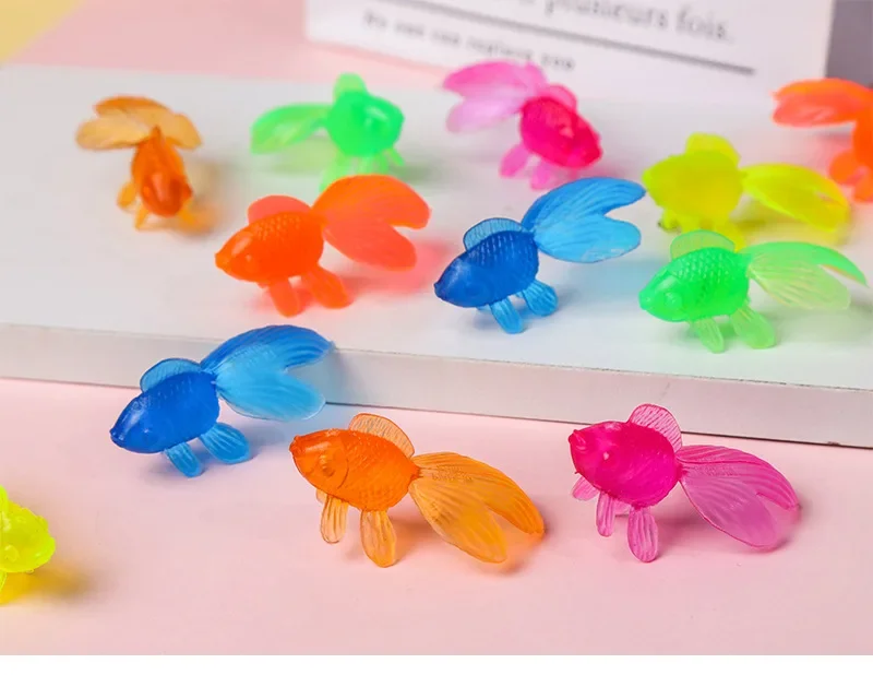 10/20Pcs Mini Colorful Simulation PVC Goldfish Model Gift Toys for Kids Birthday Party Favors Pinata Fillers Aquarium Decoration