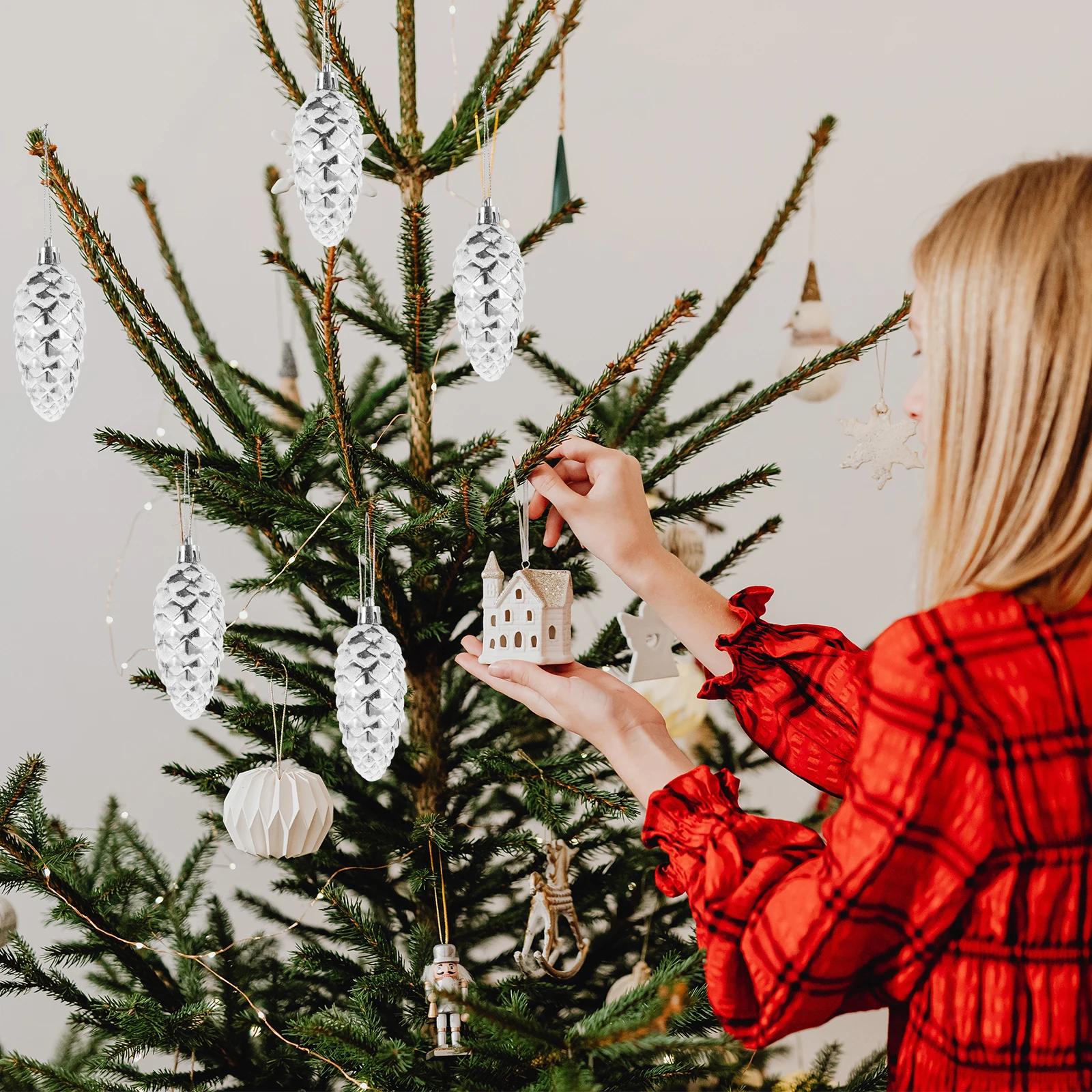 

10Pcs Pine Cones Christmas Tree Ornaments Xmas Pendant Charms Hanging Decorations Party Hanging Decor Indoor Outdoor