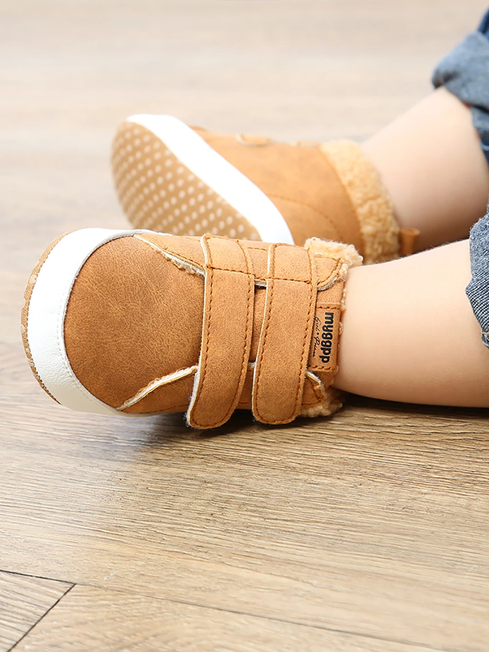 滑り止めのユニセックスベルベットシューズ,新生児用ブーツ,幼児用フリース,快適,暖かい,プレウォーカー,幼児,女の子,男の子,冬