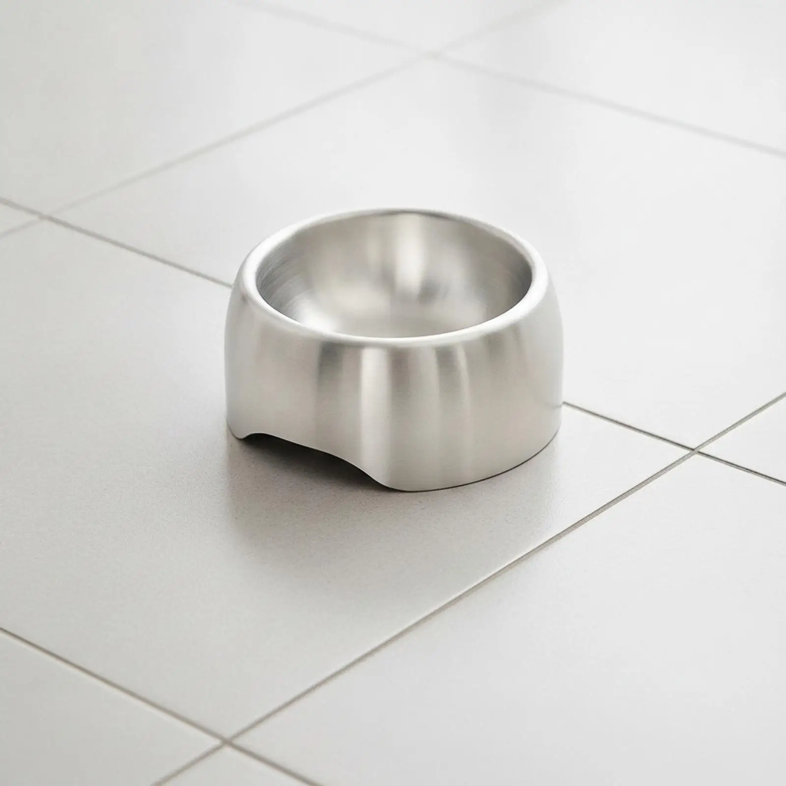 Large Industrial Stainless Steel Dog Bowl for Big Dogs Raised Pet Feeding Dish Anti Rust Water Food Container for Puppies