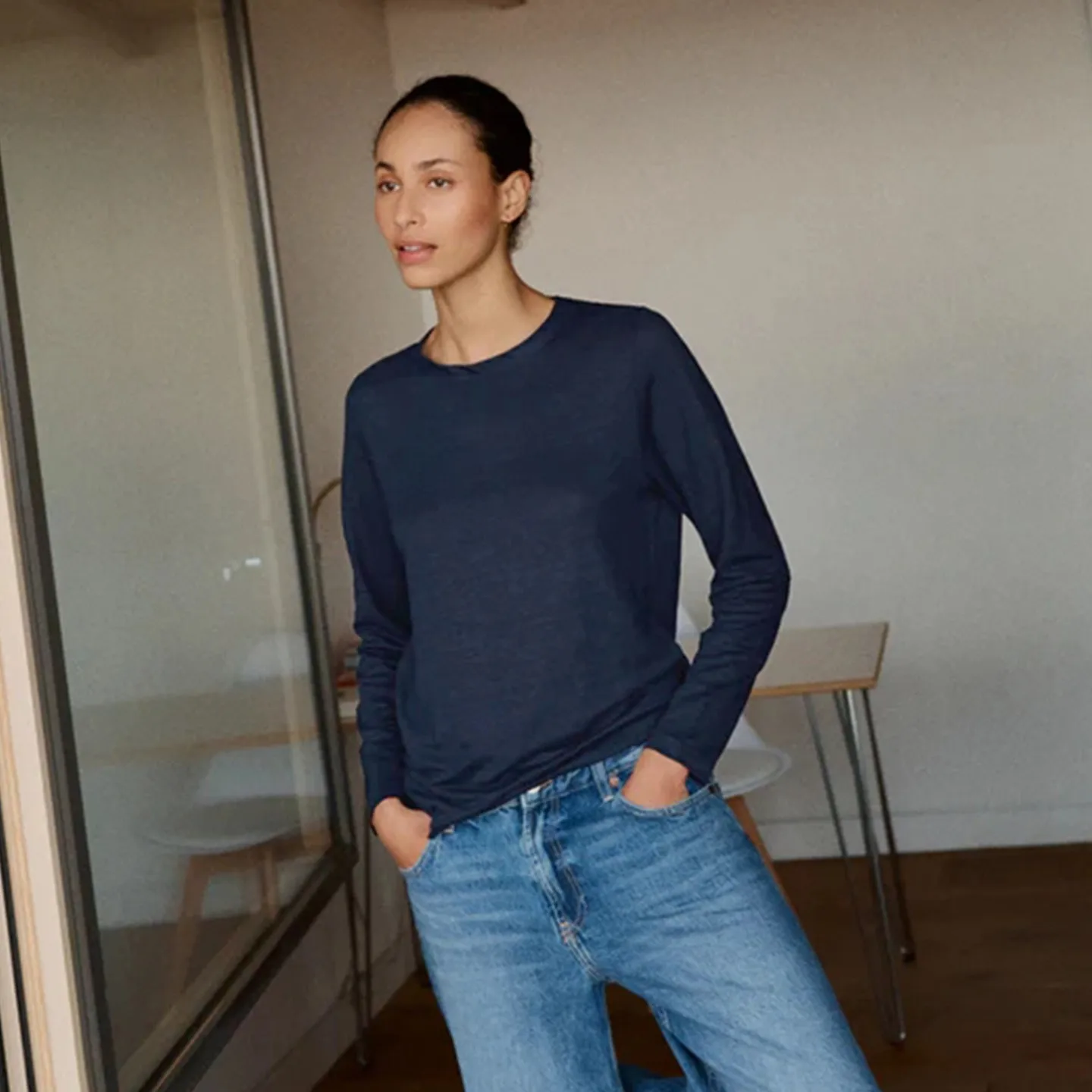 Long Sleeve Round Neck Top Regular Length Elegant Commuting Style for Women with Middle Aged Youth Autumn Casual for Commuting