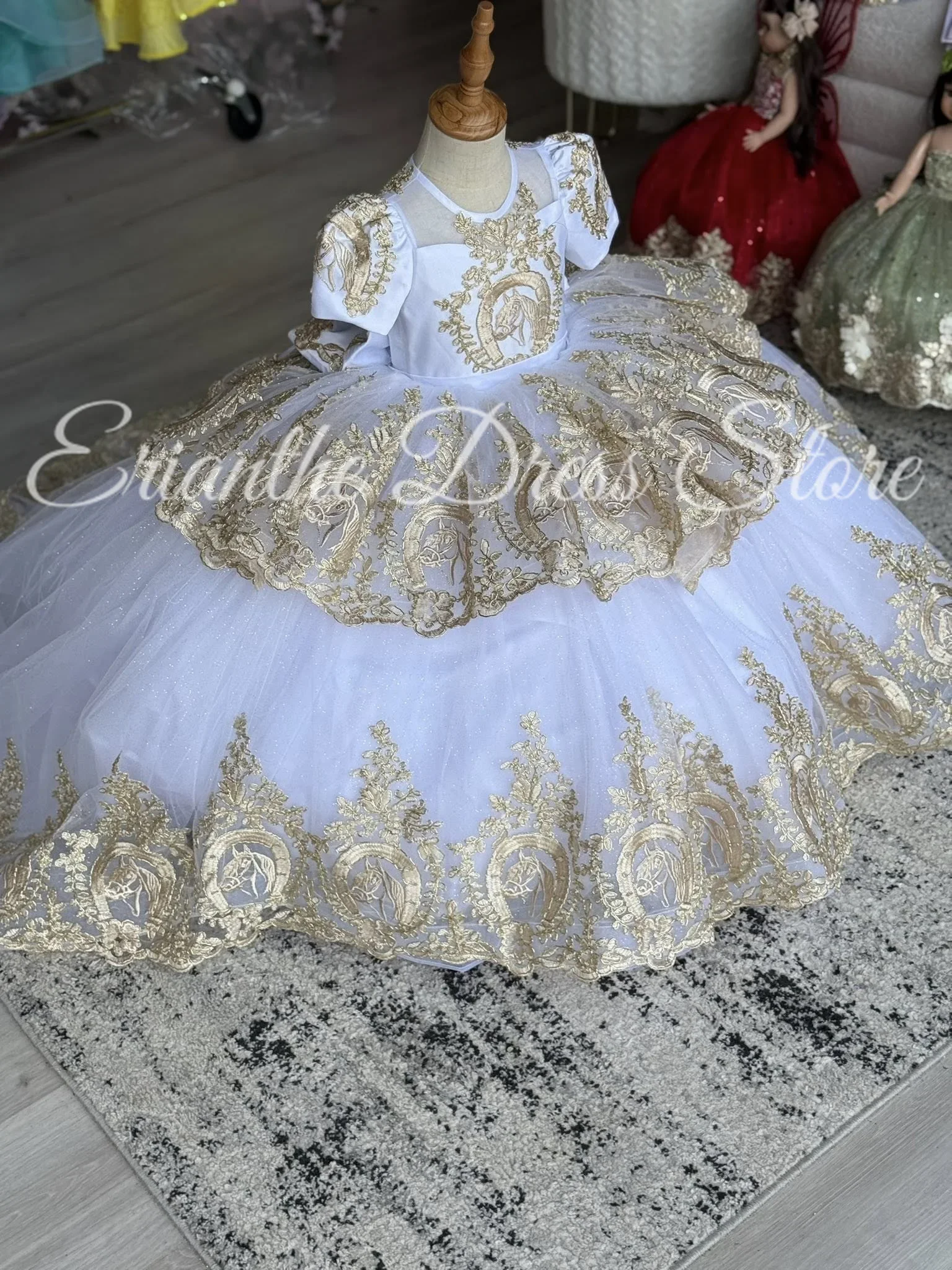 فستان فتاة الزهور مخصص مزين بالدانتيل الأبيض لحفلات الزفاف من التول المنتفخ من الدانتيل للأطفال وحفلات أعياد الميلاد الأولى #3