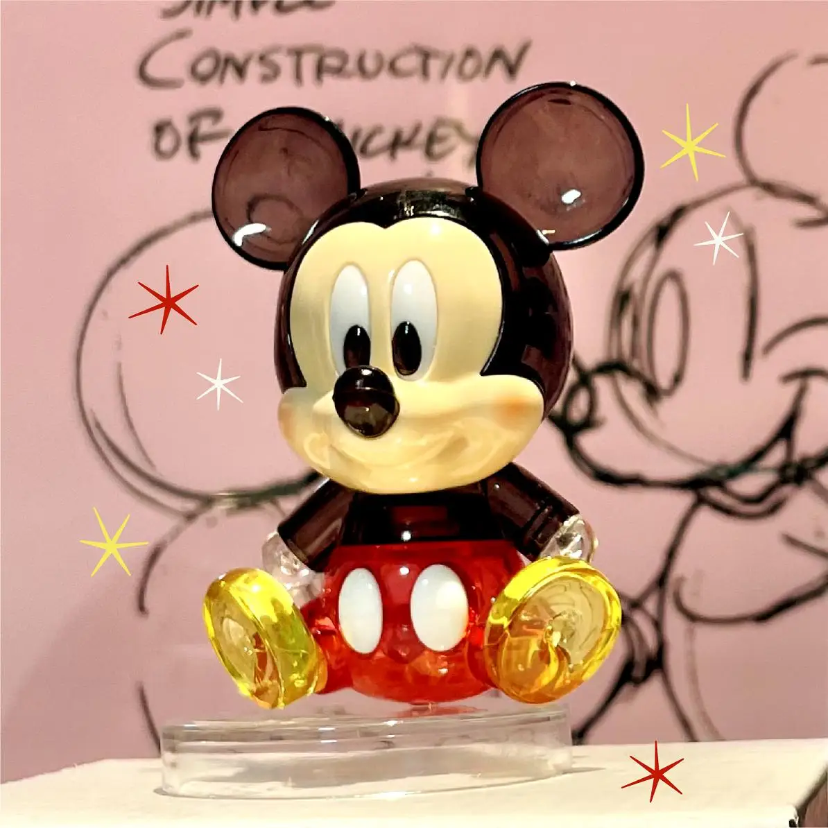 2025 novo Q bonito Mickey família montagem de cristal caixa cega maré jogar decorações internas feitas à mão para meninos e meninas presente de aniversário