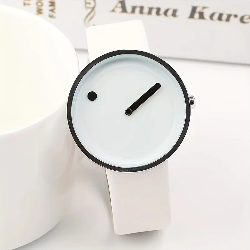 ساعة بتصميم منقط بسيط مع قيمة جمالية عالية ومزاج بسيط وشخصية إبداعية ومكانة للطلاب من الذكور و الإناث