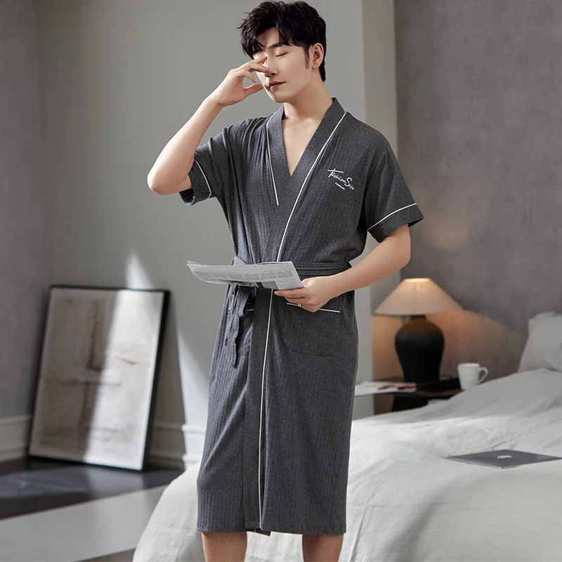 New Knitted Cotton Men Robe Summer Short Sleeve Sleepwear Cardigan Casual Soft Nightgown L-4XL Male Bath Robe