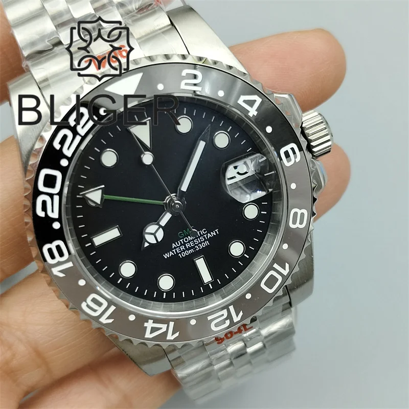 BLIGER 40mm NH34 GMT Watch For Men Bidirectional Rotated Black Gray Bezel Sapphire Glass Black Dial Green GMT Hands Text Jubilee