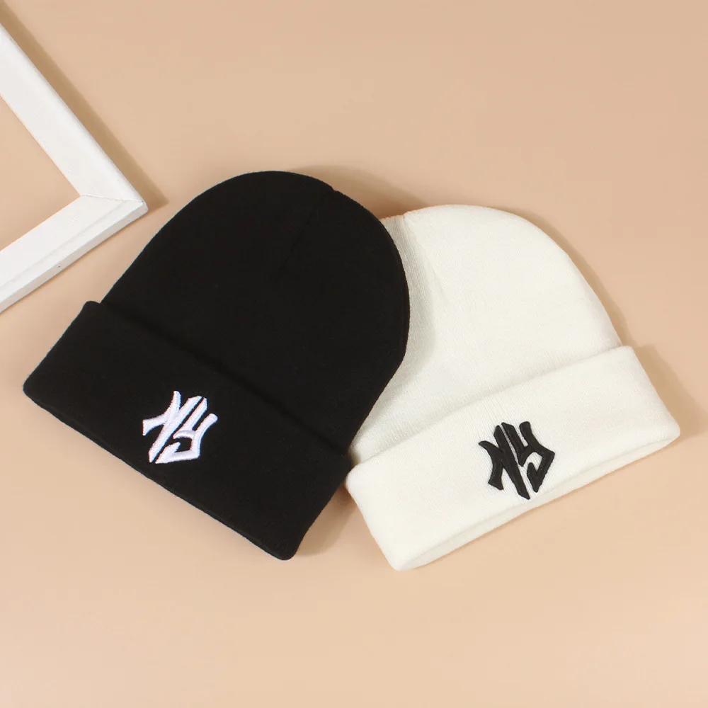 1Pc Fashionable Knitted Hats NY Embroidery Knitted Hats Autumn and Winter Outdoor Warmth Windproof Ear Protection Beanies