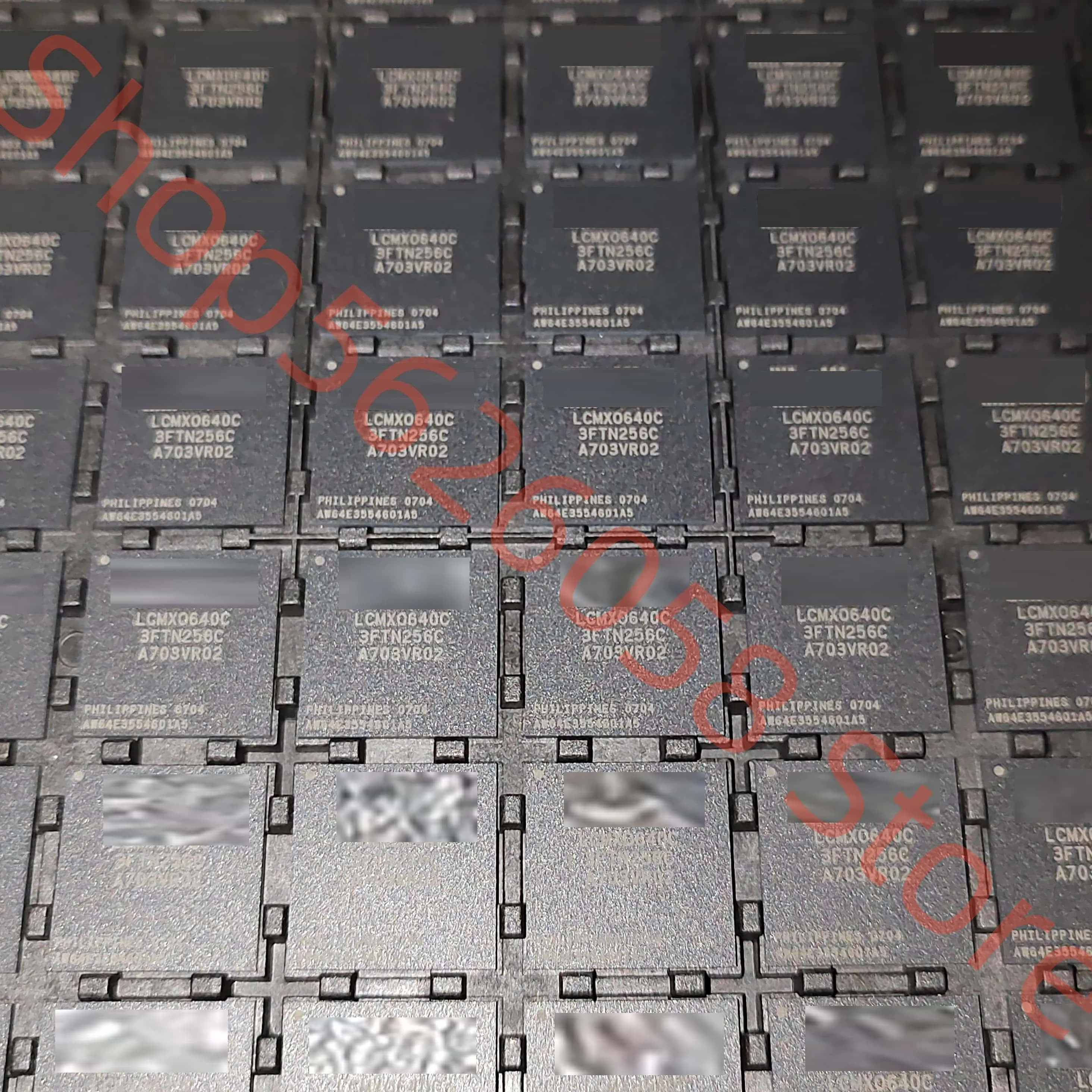 

LCMXO640C-3FTN256C LCMXO640C-3FTN256I QFP 1 шт./лот оригинальный и подлинный, бесплатная доставка