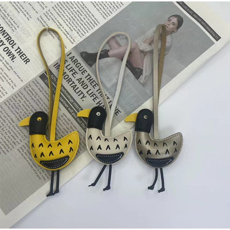 

Cartoon Trend Creative Accessories Cute Duck Pendant Bag Pendant Novel Couple Keychain Pendant Jewelry Birthday Gift Ins Style