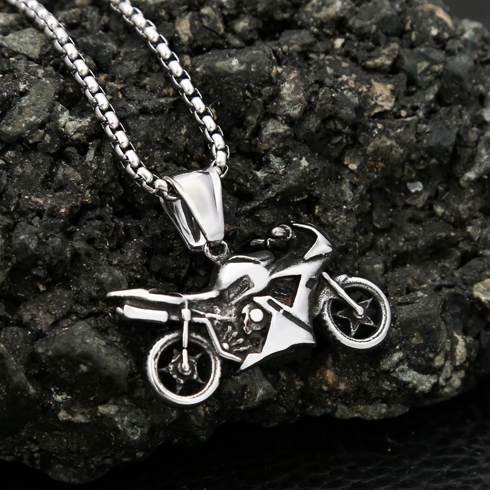 Vintage Stainless Steel Motorcycle Pendant Necklace Punk Hip Hop Knight Necklaces For Men Boys Biker Jewelry Gifts Dropshipping