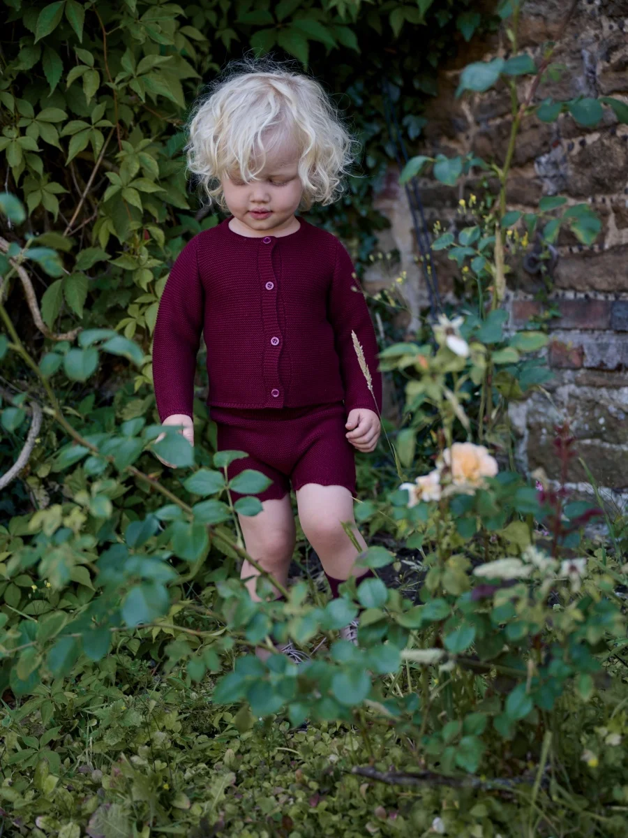 Biaya pengiriman MNFANS untuk pakaian anak-anak