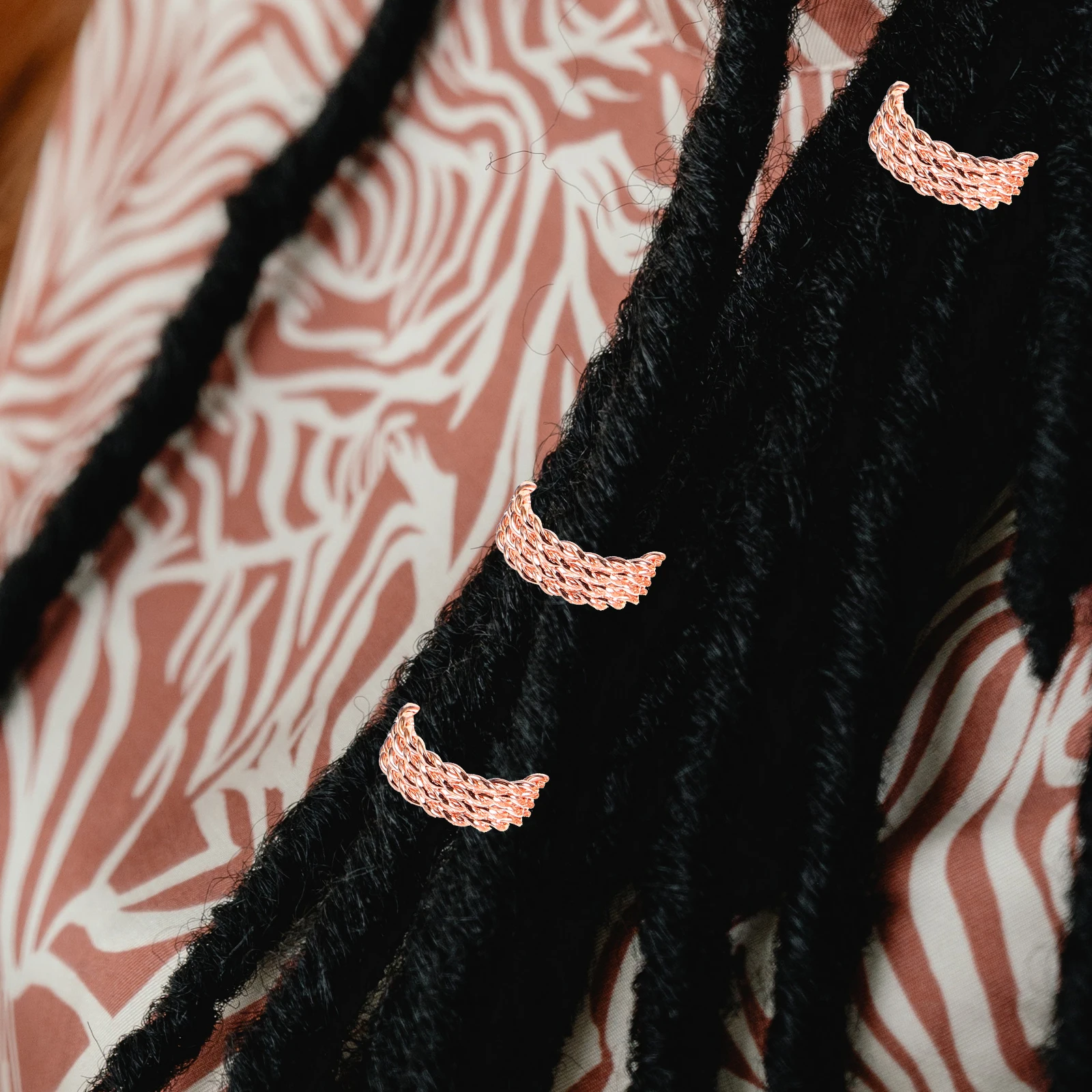 

30 pcs Hair Cuffs Metal Dreadlocks Braiding Beads Anti-Rust Filigree Tube For Women Girls Hair Decoration Braid Rings