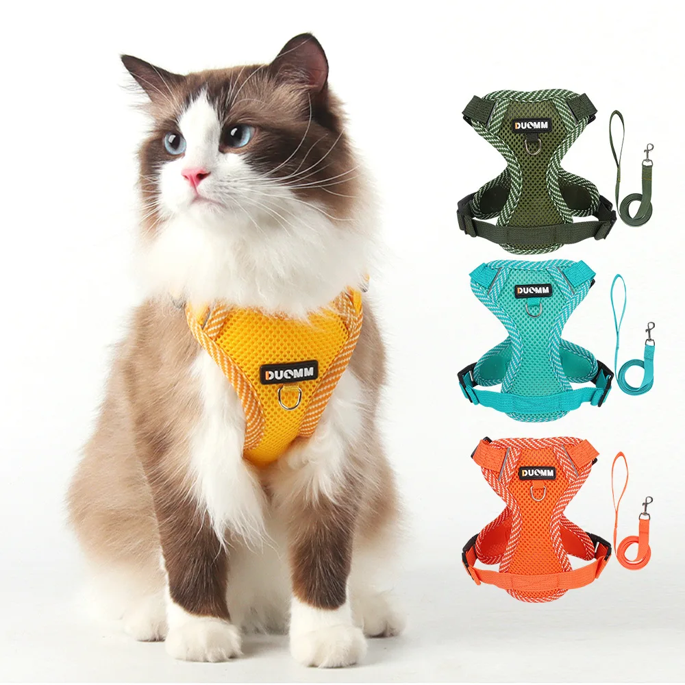 

New Cat Harness Adjustable Escape-Proof Reflective Vest Harness with Leash for Small Medium Cats, Kitten Outdoor Walking Safety