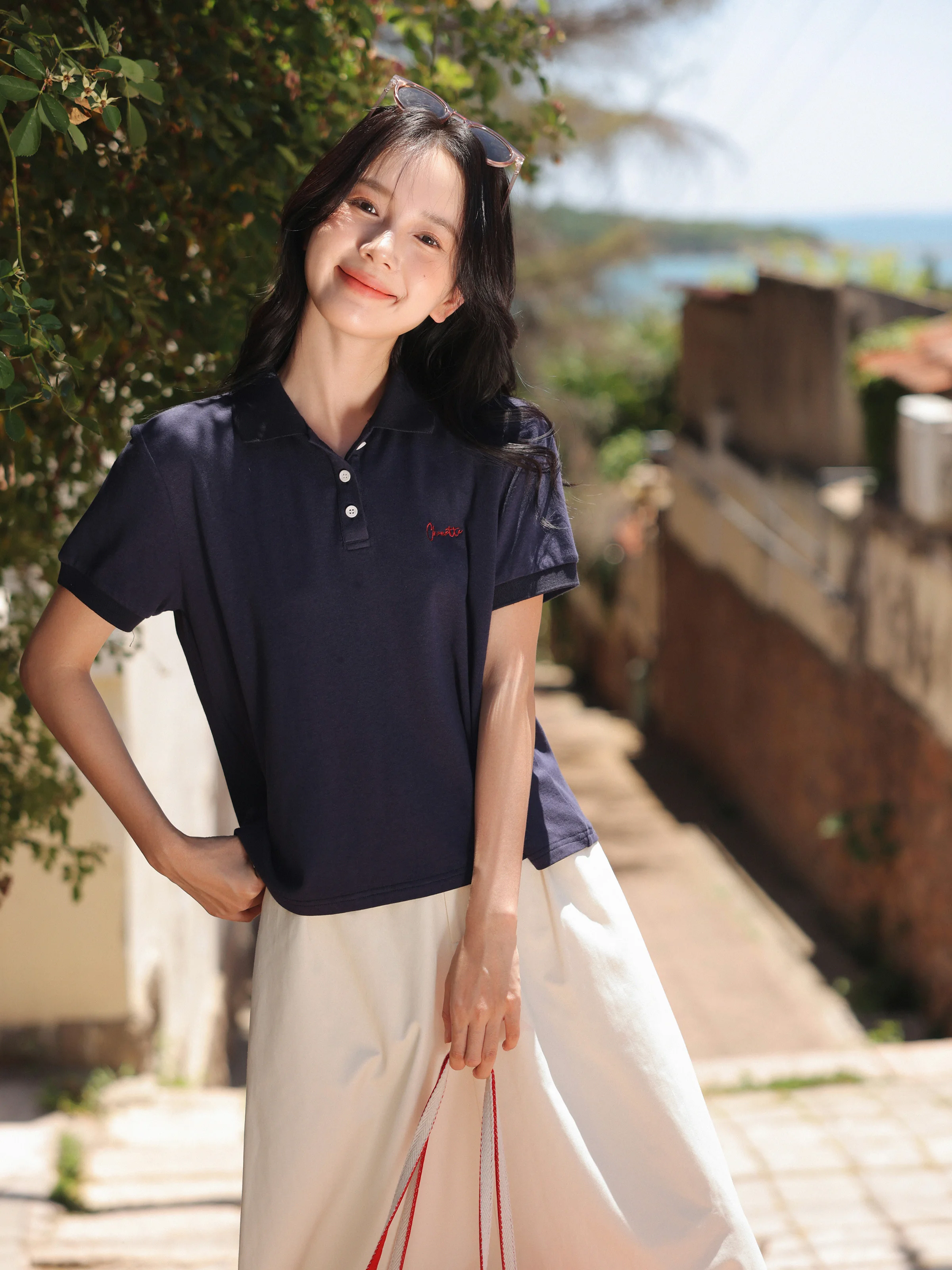 Vintage besticktes Poloshirt für Damen, lässig, lockere Passform, Sommer-T-Shirt, Kontrast-Buchstabe, kurzärmeliges T-Shirt, jugendlicher täglicher Look