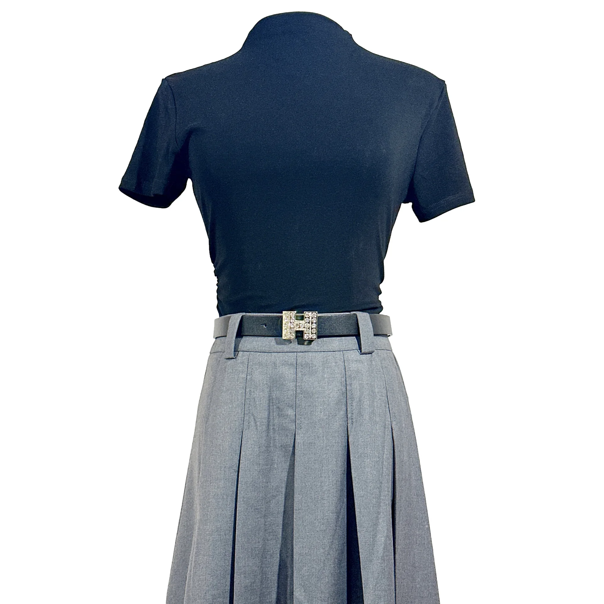 เข็มขัดแฟชั่นสตรีดีไซน์นิชขนาดเล็กจับคู่กับกางเกงยีนส์เข็มขัดอเนกประสงค์เข็มขัดบาง