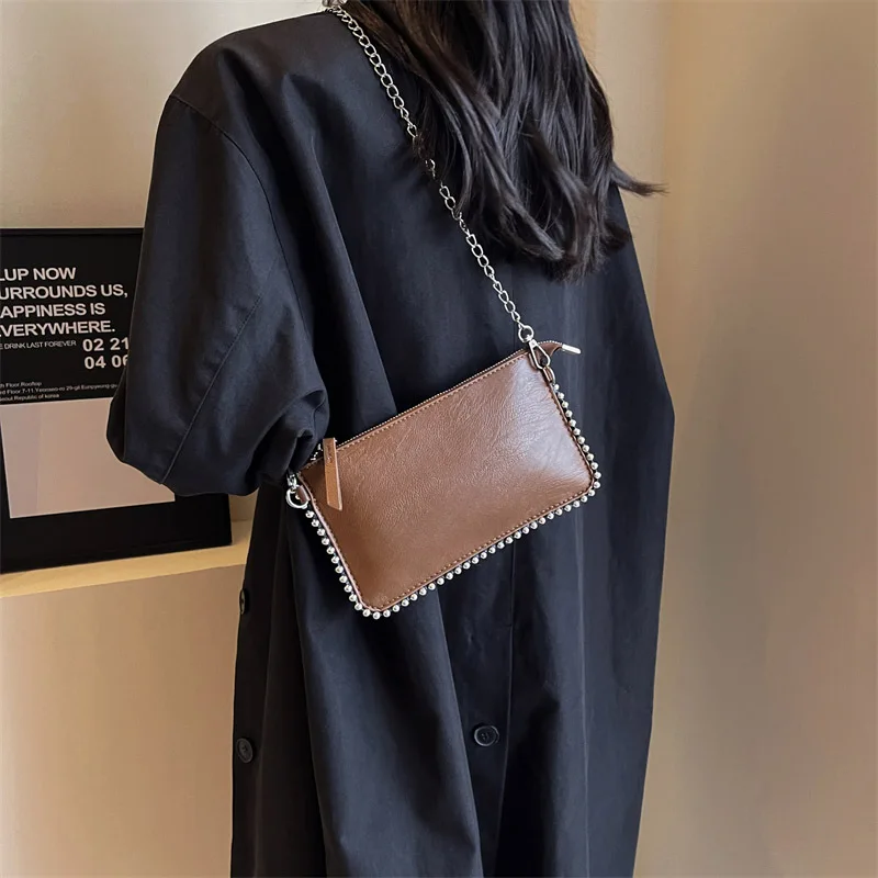Black Solid Color Crossbody Bags For Women Beading Chain Mobile Phone Purses Fashion Shoulder Messenger Bag