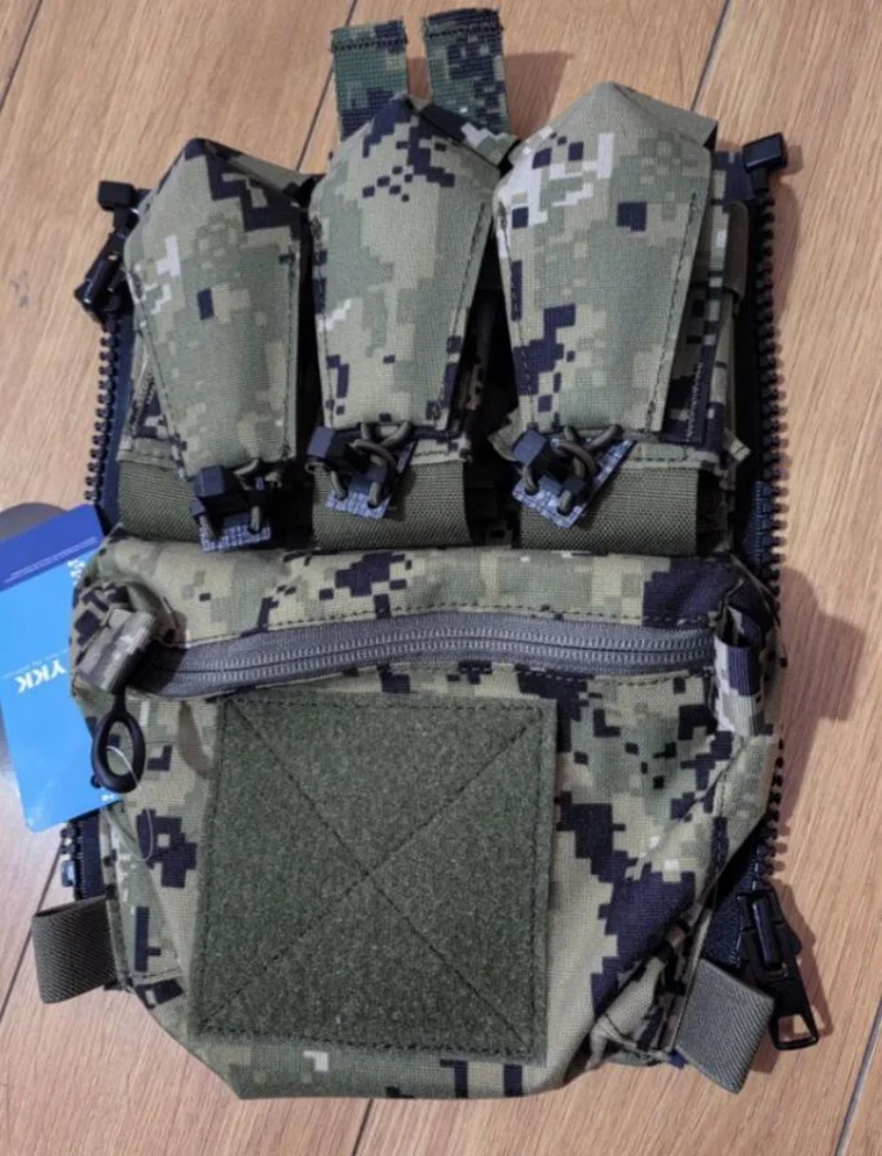 

Многоцелевая сумка-жилет AOR2/AOR1 на задней панели