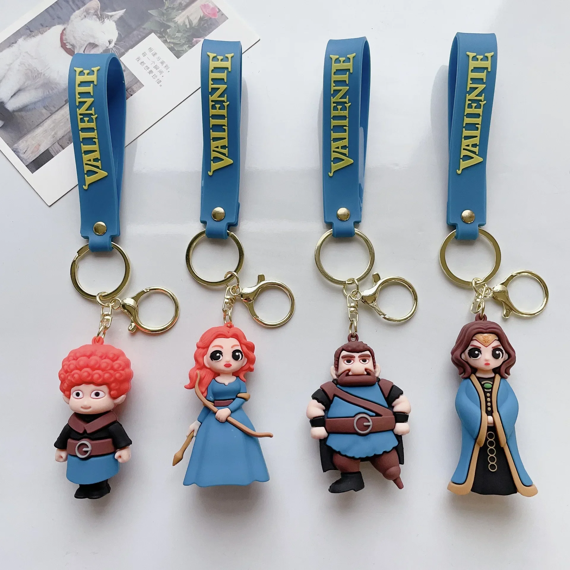 Disney Brave Cartoon Movie Creative 3d Silicone Keychain for Women Men Fans Merida Elinor Keyring Key for Birthday Party Gifts