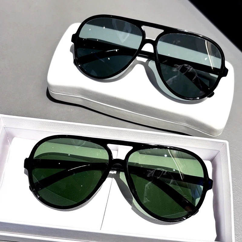 Pilot Sunglasses for Women Men Classic Retro Vintage Oversized Eyewear Fashion Shades Round Driving Glasses
