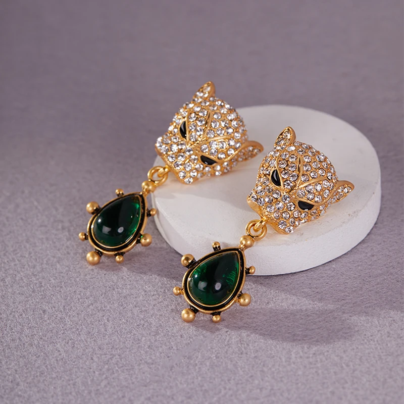 Fraya 2024 New Vintage leopard Head Earrings for Women Green Gemstone Pendant S925 Silver Needle 18K Gold Plated Fashion Jewelry