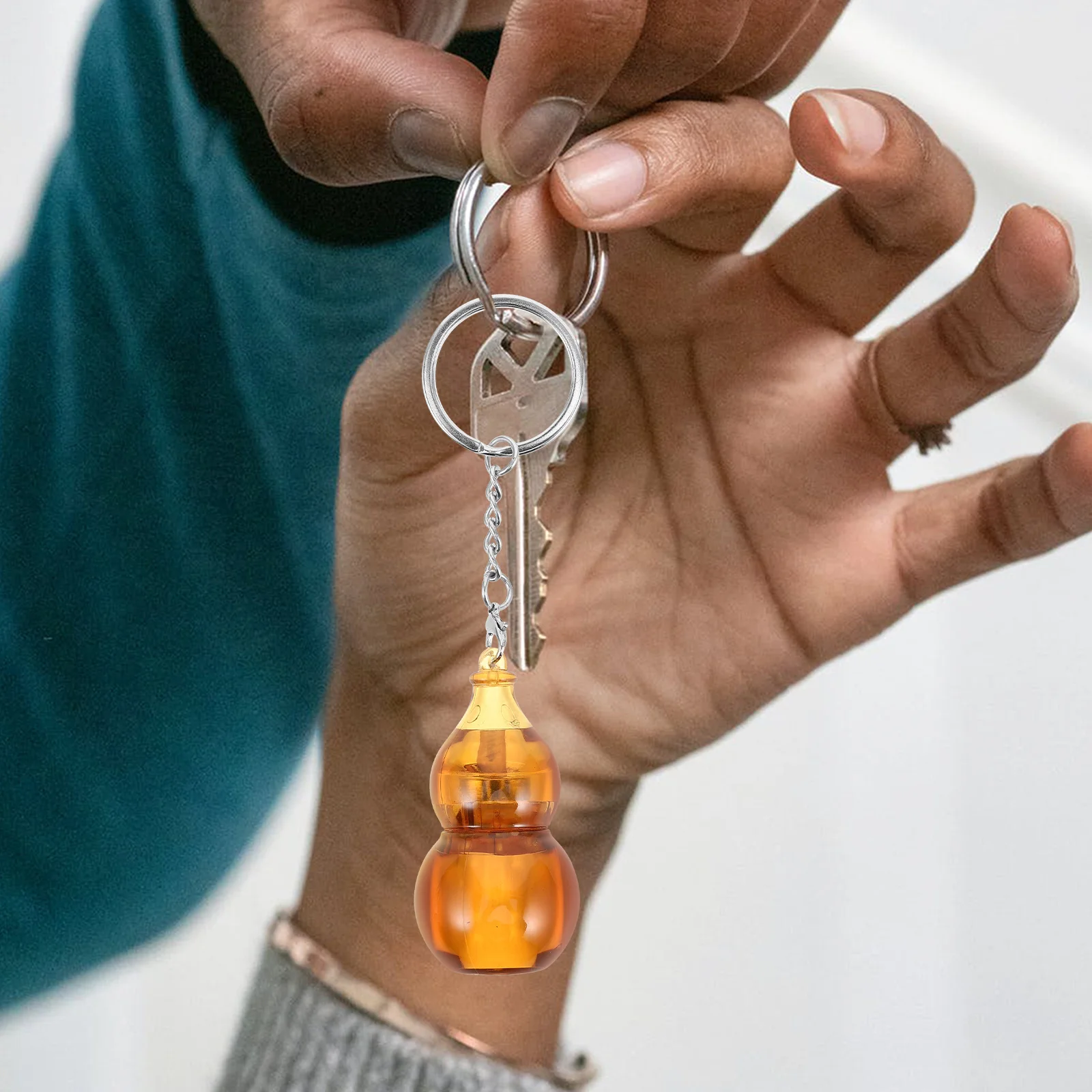 나선형 호박 열쇠고리 피젯 슬라이더 휴대용 불안 완화 손가락 감각 열쇠고리 성인 및 청소년용 조용한 책상 놀이