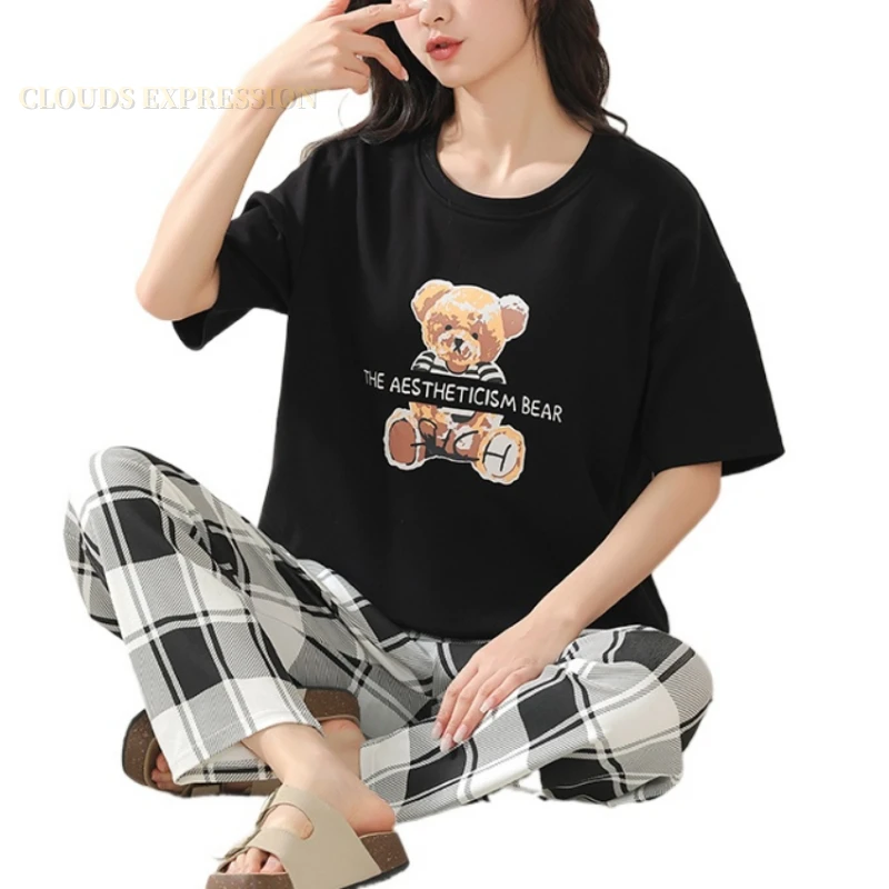 Conjunto de Pijama de manga corta para Mujer, ropa de dormir de punto con estampado de oso de dibujos animados, a cuadros, elegante, para estar en