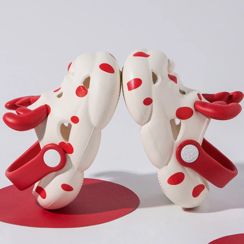 女の子のための漫画のスリッパ,柔らかくて滑りにくい靴,通気性のある家庭用スリッパ,子供のためのアウターウェア,新しいファッション