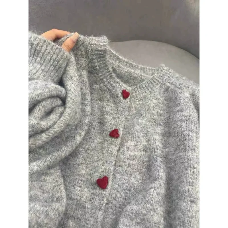 Grey Heart Button Sweater Jacket Women's Autumn 2024 New Loose-Fit Round Neck Knitted Cardigan Top Crew Neck Pattern