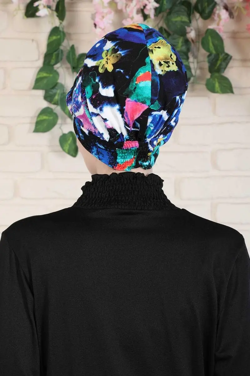 Pola Topi Galaxy Combed