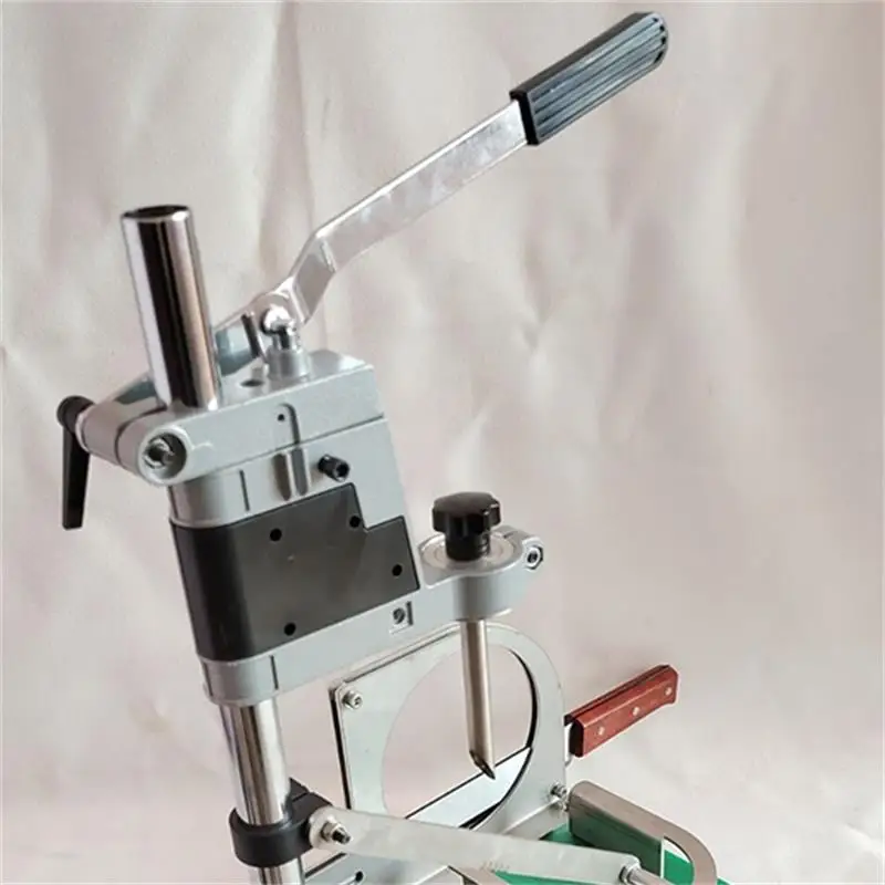 Manual Green Coconu…