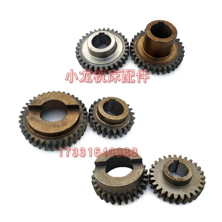 Beijing milling machine X62W vertical milling head XA6132 connected to bridge gear X63W spindle taper