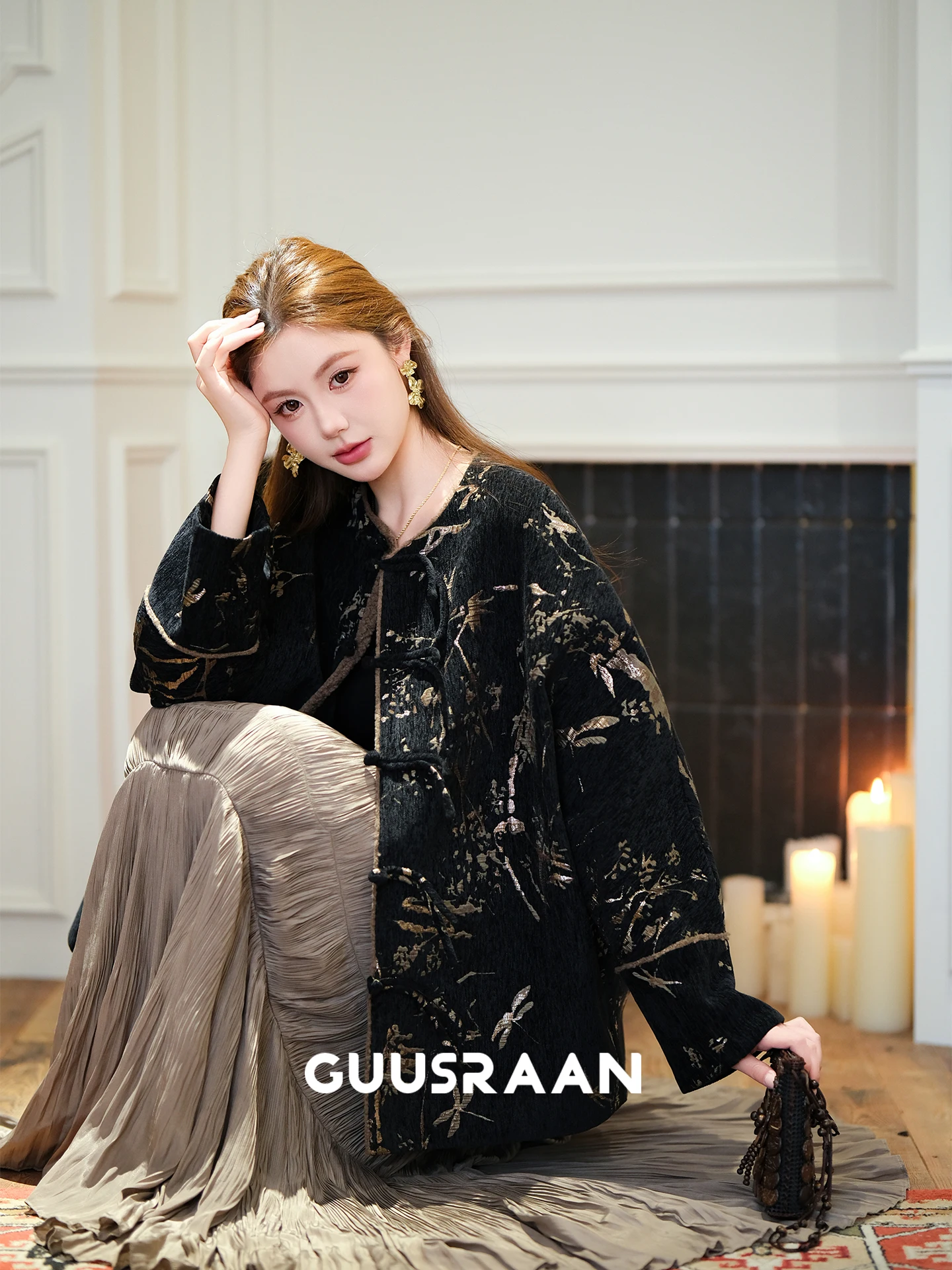 

Ele Women's Bla Gold Embroidered Jaet Traditional Chinese Sle Button up Top Polyester Nylon Blend Long Sve Flora...