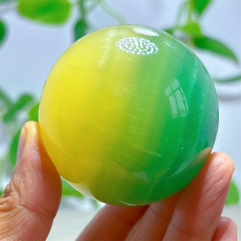

Lemon Green Fluorite Sphere Crystal Natural Stone Quartz Stone Minerals Home Decoration Reiki Garden Energy Healing Luck Love