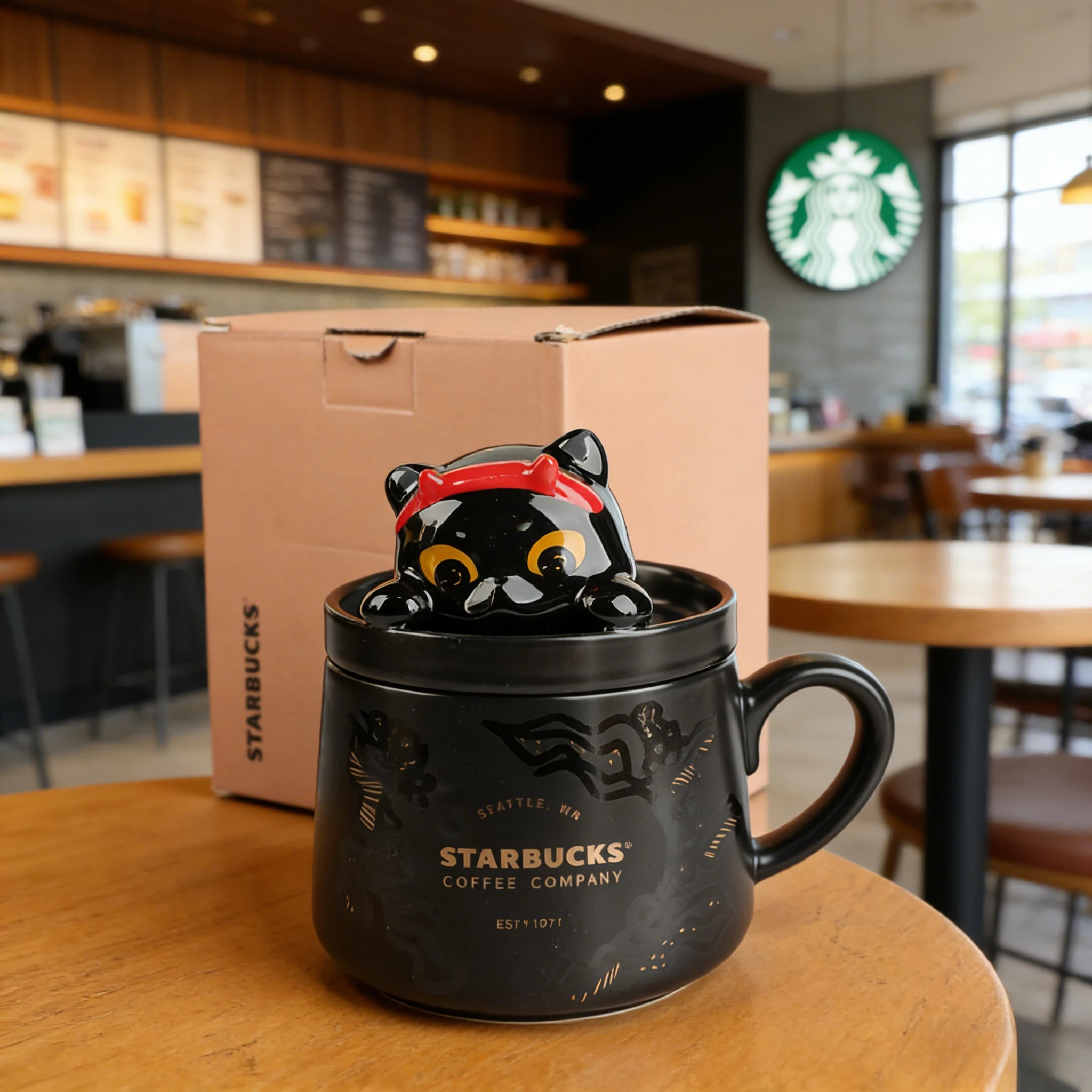 

Starbucks Halloween Limited Devil Cat Mug Black Ceramic Gold City Pattern 355ml Perfect Holiday Gift